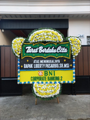 Papan Bunga Duka di Bugel